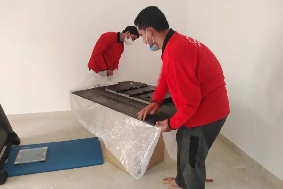 movers in ajman