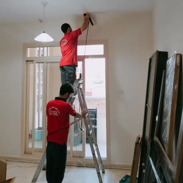 curtains installation by movers in dubai