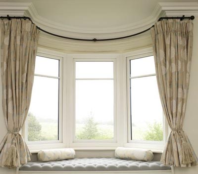 curtains installation dubai