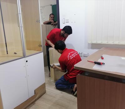 furniture installation dubai